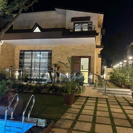 Mannat Villa With Swimming Pool And Garden Lonavala Eksteriør billede