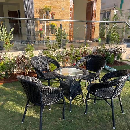 Mannat Villa With Swimming Pool And Garden Lonavala Eksteriør billede